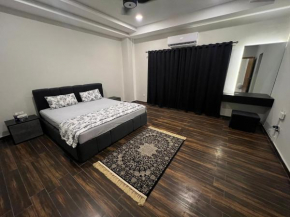 The Shadow - Cozy 1BHK - Self Check In